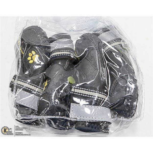 BLACK LEATHER POM PREECE GOG BOOTS