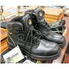 Image 1 : SAFETOE LEATHER MENS SIZE 11 WORK BOOTS WITH