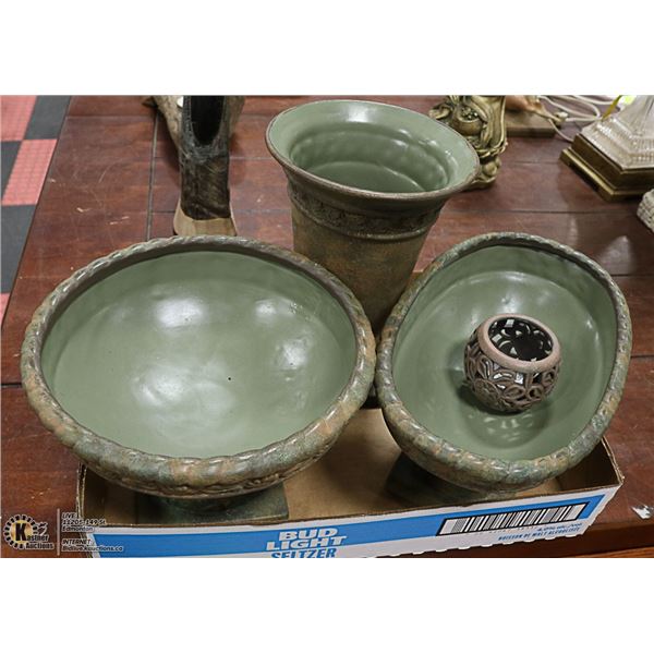 TRI W IMPORTS CO./4 PCS DECOR SET