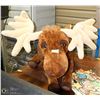 Image 1 : LARGE MOOSE PLUSH