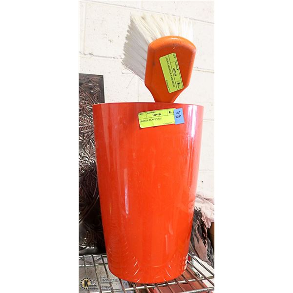 ORANGE VASE SOLD WITH WASH BRUSH