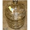 Image 1 : 1 LARGE GLASS WINE CARBOY