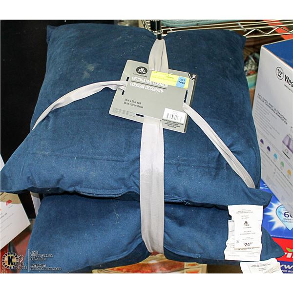 NEW DECORATIVE CUSHION SET