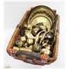 Image 1 : RATTAN BASKET WITH ASSORTED BRASS