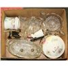 Image 1 : BOX OF VINTAGE GLASS WARE