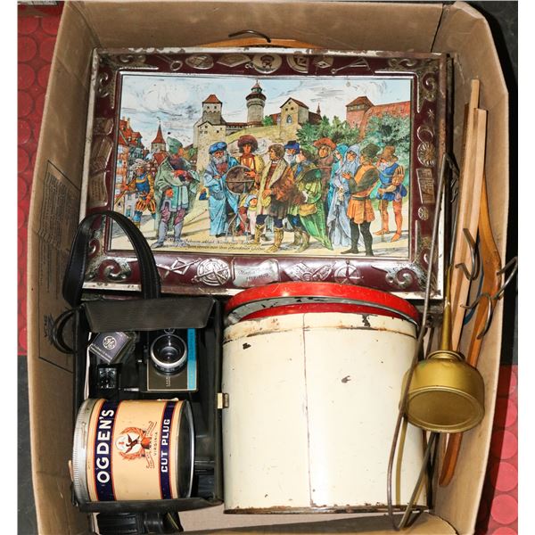 BOX OF ASSORTED COLLECTIBLES