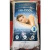 Image 1 : TRI-COOL MEMORY FIBER PILLOWS SIZE: KING 2 PACK