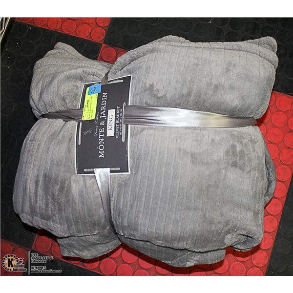MONTE & JARDIN VELVET BLANKET SIZE: KING