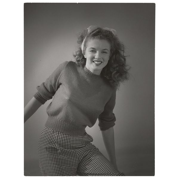 Marilyn Monroe Photograph by Andre de Dienes