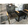 Image 2 : 2 GREY RECEPTION CHAIRS AND A BLACK END TABLE