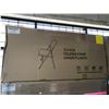 Image 2 : 6 WHITE PLASTIC FOLDING CHAIRS