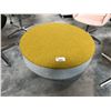 Image 1 : KIMBALL JOELLE 4' CIRCULAR OTTOMAN