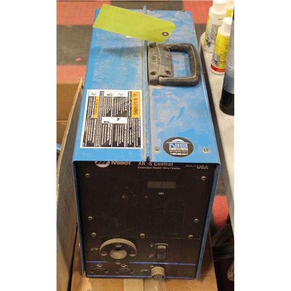 MILLER XR-S CONTROL PUSH PULL WIRE FEEDER WELDER