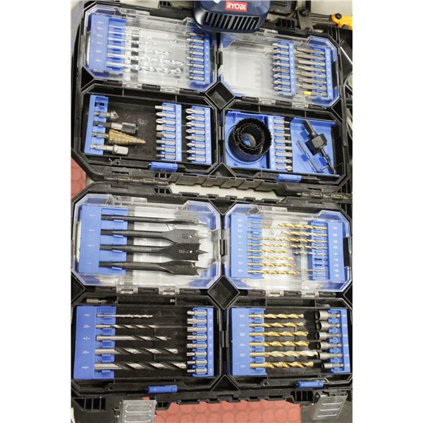 MASTERCRAFT DRILL SET.