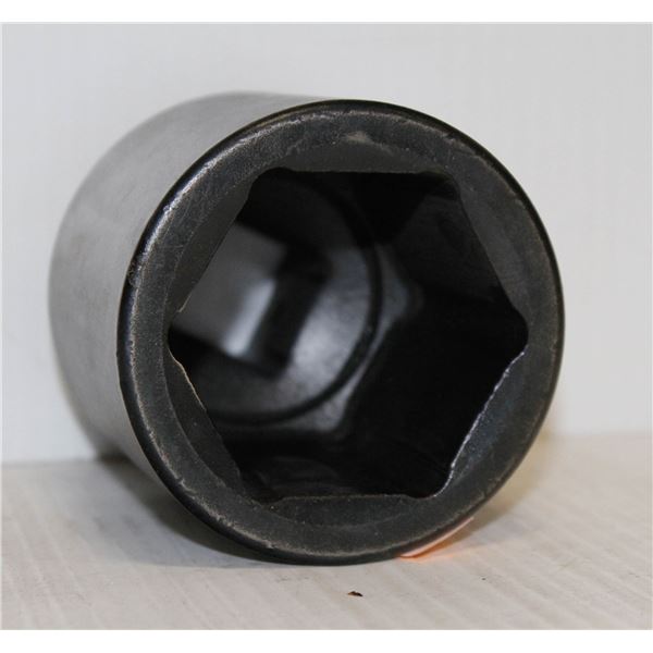GRAY 17-672, 2 1/4" SOCKET