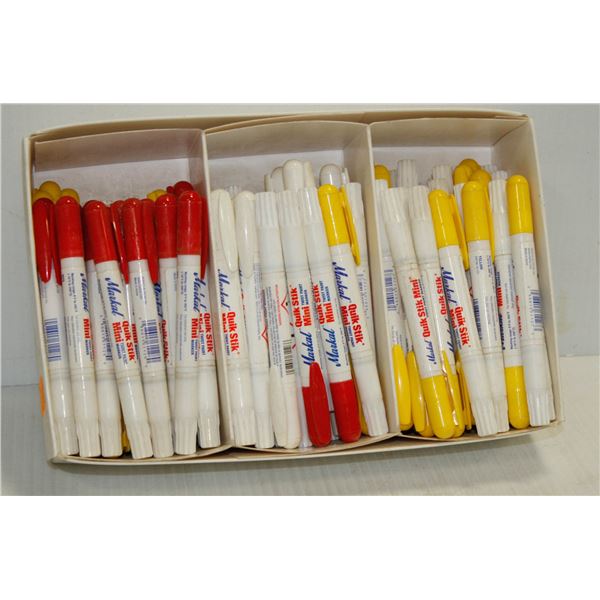 FLAT OF ASSORTED PAINT PENS