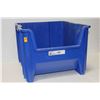 Image 1 : BLUE STACKABLE PARTS BIN