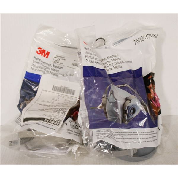 LOT OF THREE 3M HALF PIECE SILICONE MASKS SZ MED