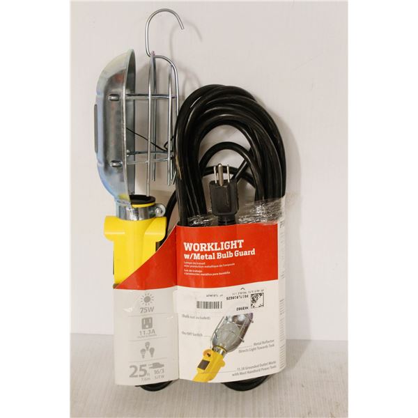 PRIME 25 FOOT WORK LIGHT WITH METAL LIGHT GUARD & HOOK