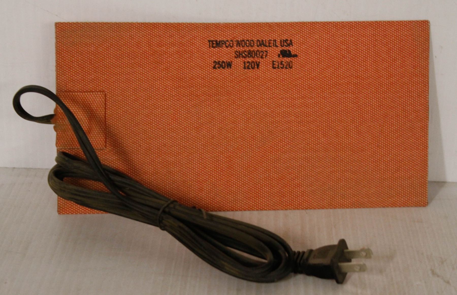 TEMPCO WOOD DALE ELECTRIC HEATING PAD 250W 120V E1520