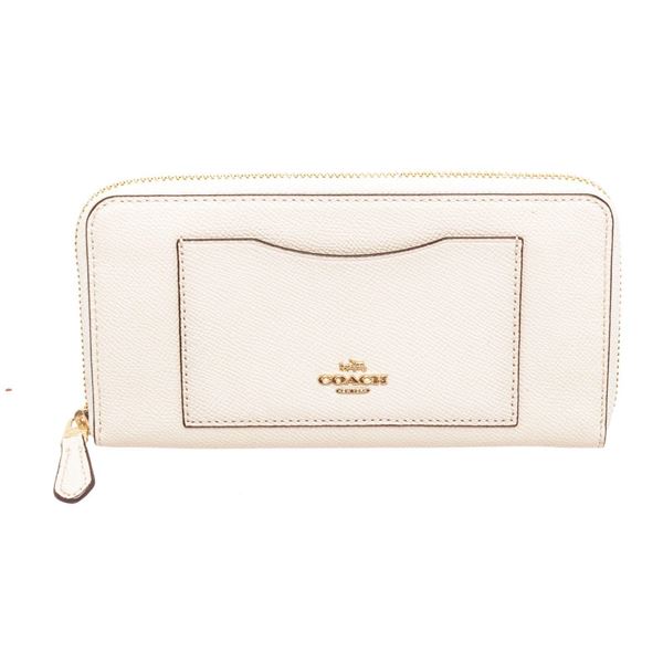 Coach White Crossgrain Leather Zippy Wallet