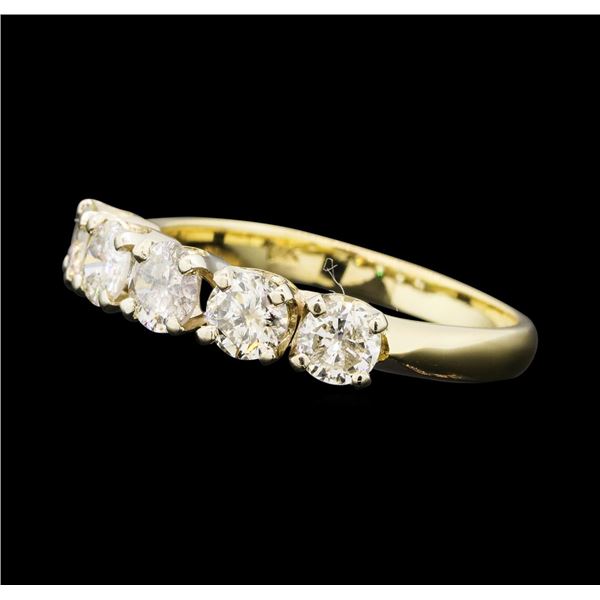 0.90 ctw Diamond Ring - 14KT Yellow Gold