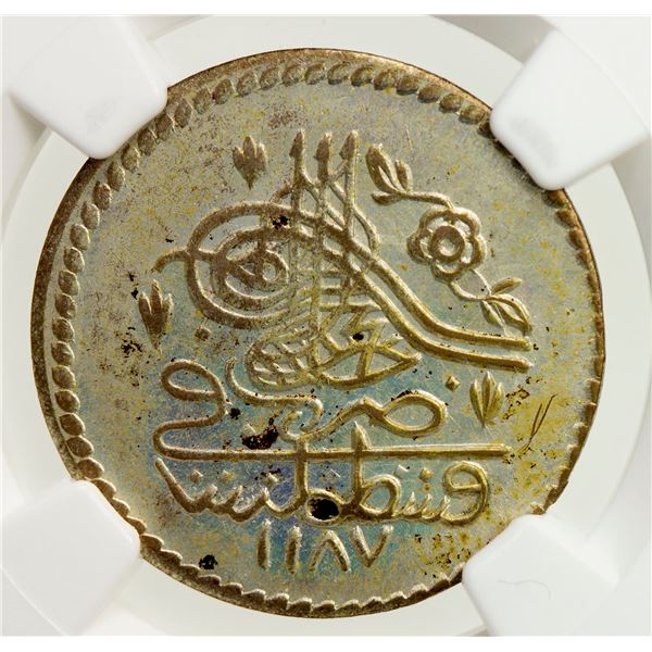 OTTOMAN: TURKEY: Abdul Hamid I, 1774-1789, AR 10 para, Kostantiniye, AH1187 year 12. NGC AU58