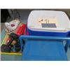 Image 1 : 2 COOLERS, SMALL WEIGHTS, ETC