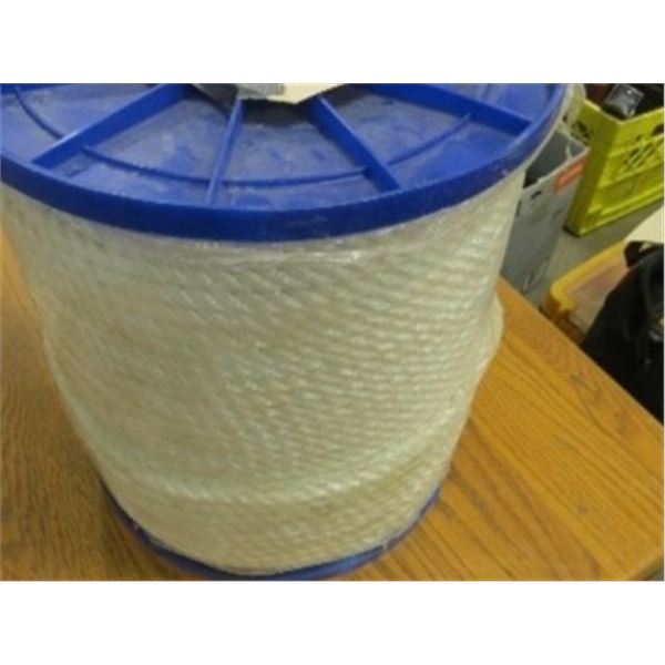 NEW:  NYLON ROPE (1/2" X 600') - ROLL