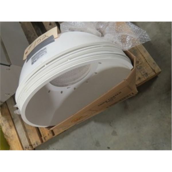 6 - LIGHT FIXTURES (ALL FOR ONE MONEY)