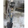 Image 1 : SHOVEL, SNIPPER
