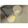 Image 1 : 3 GALLON CROCK WITH LID