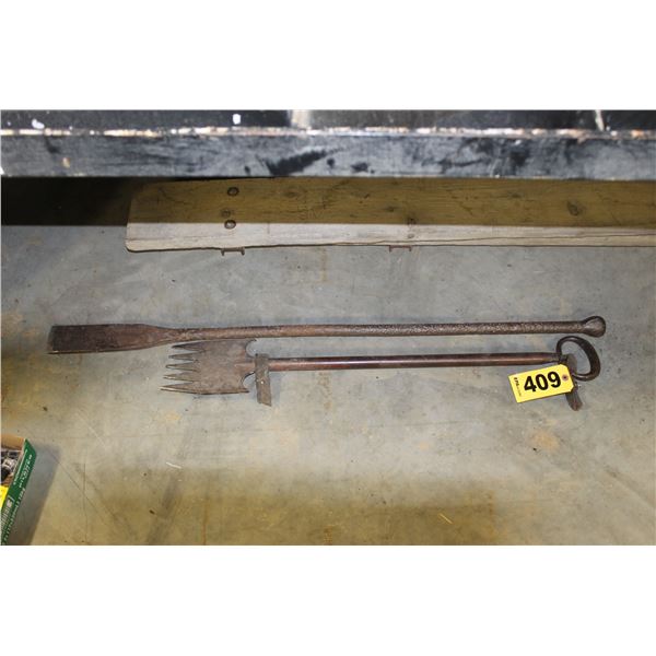 CHISEL & OLD 5 TINE FORK