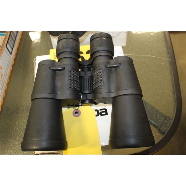 CARLWETZLER BINOCULARS & CASE