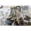 Image 1 : 3 SHOVELS & TOW STRAP