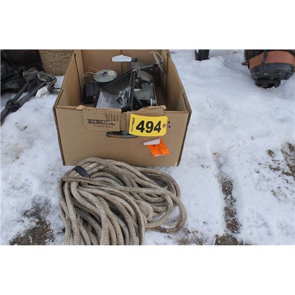 BUNDLE OF ROPE, 4 EXTERIOR SHOP LIGHTS