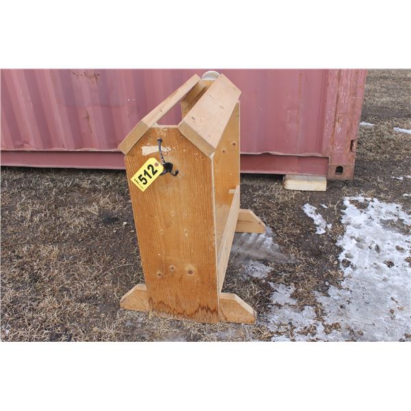 SADDLE RACK