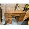 Image 1 : Maple Desk