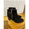 Image 1 : Ladies boots size 39