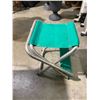 Image 2 : 2 folding camp chairs or stools