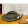 Image 1 : Large lite felt hat