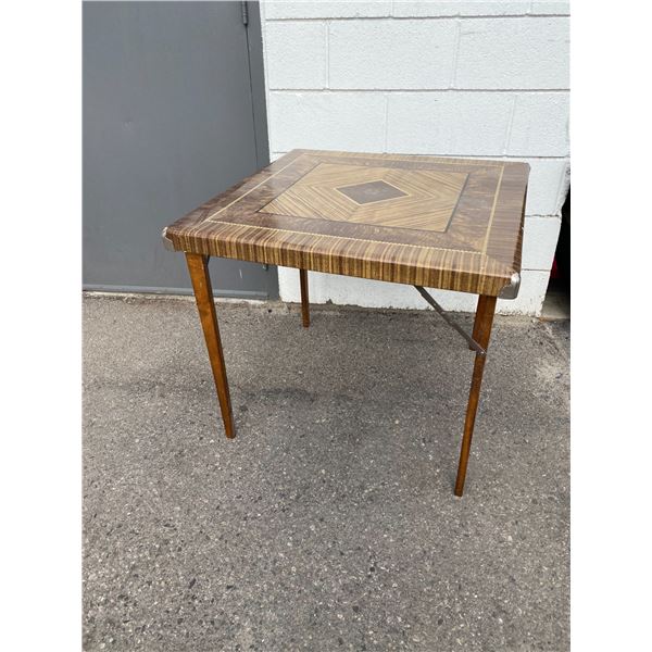 folding card table made in canada