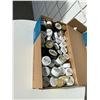 Image 1 : empty small containers