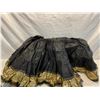 Image 1 : Black & Gold Crinoline