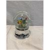 Image 1 : Buttterfly musical globe