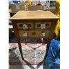 Image 1 : occasional table