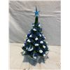 Image 1 : light up Christmas tree