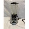 Image 1 : Osterizer blender