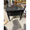 Image 1 : end table