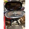 Image 2 : Coleman BarBQ stand
